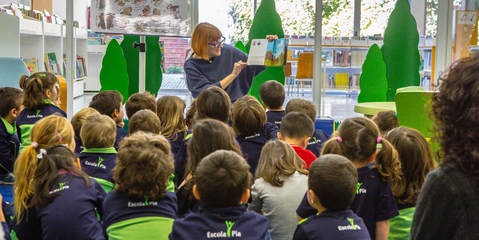 activitat escolar a le biblioteques